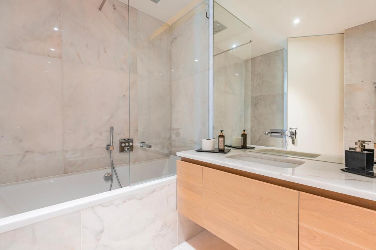Liberdade Elegance W/rooftop Pool By Lovelystay Apartament
